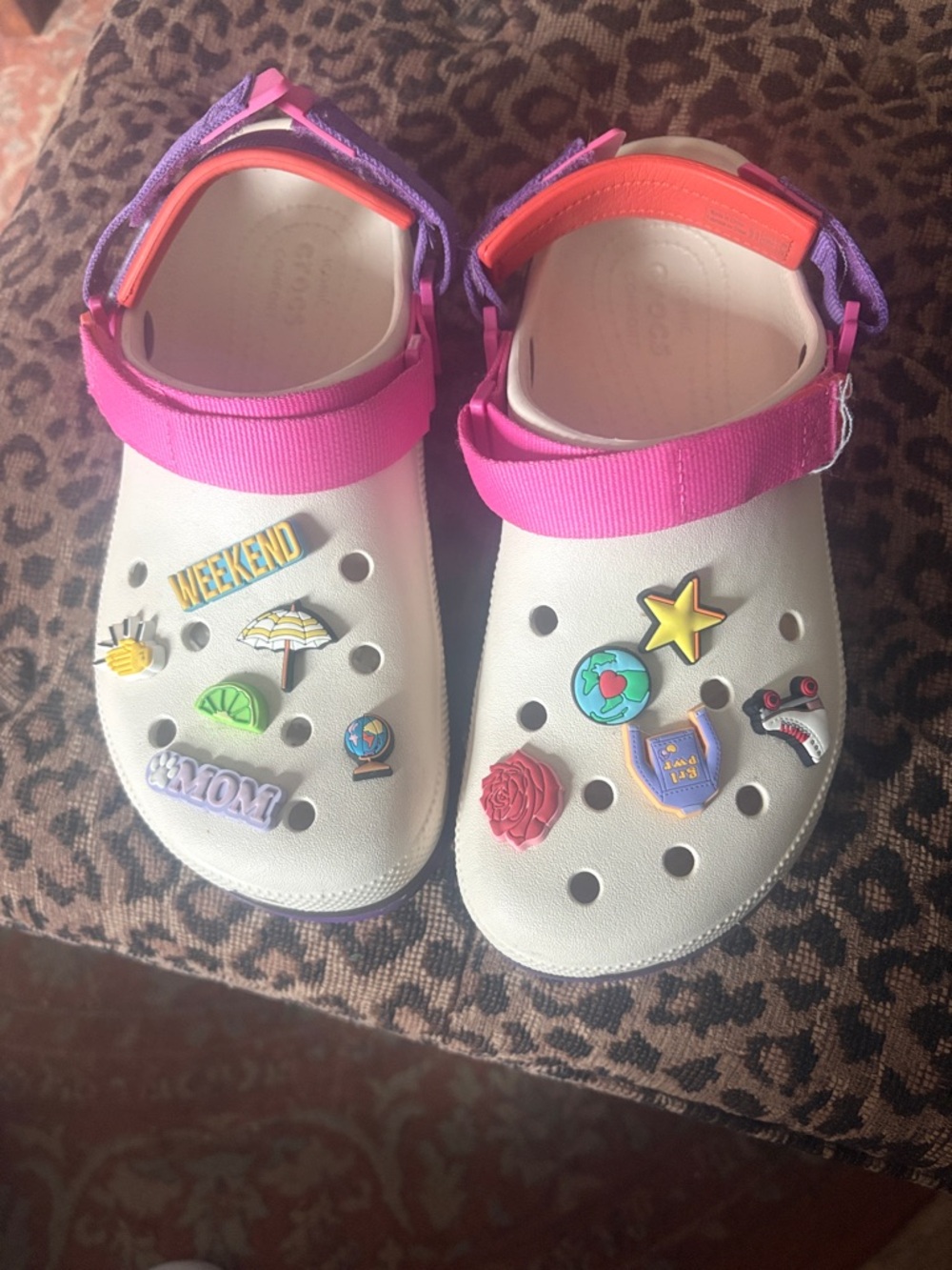 CROCS off White Clog Sandals with Light Beige and Pink & Straps. Appliqués. NWT
